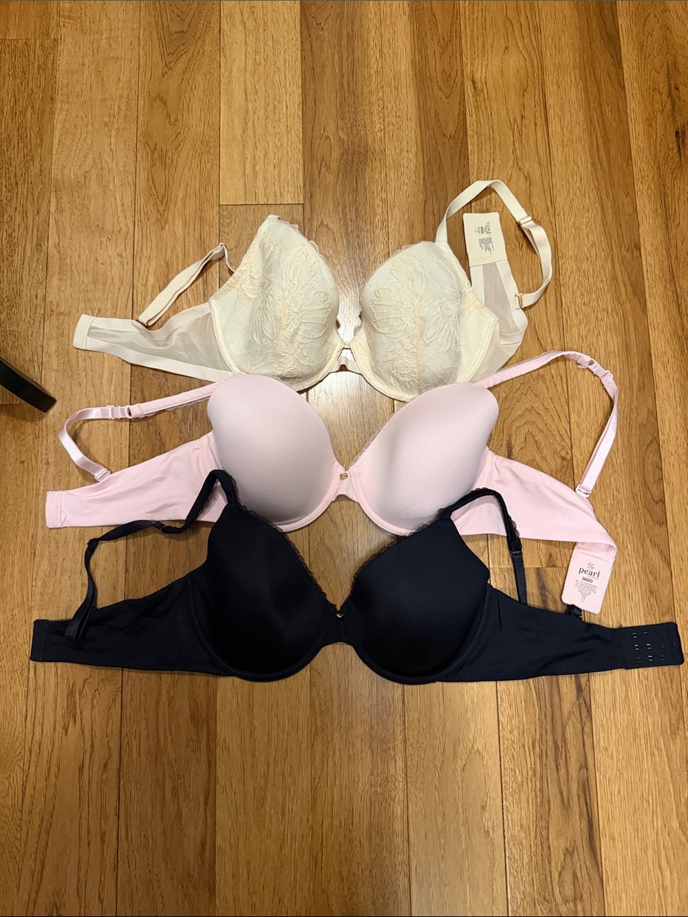 SOMA Lot of 3 Bras 36DD